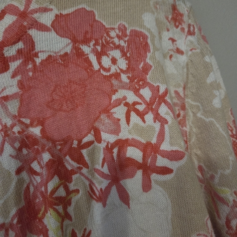 Eddie Bauer Women's Tan/Pink Floral Preppy Button-Up Cardigan Sweater Size XL - Picture 3 of 7